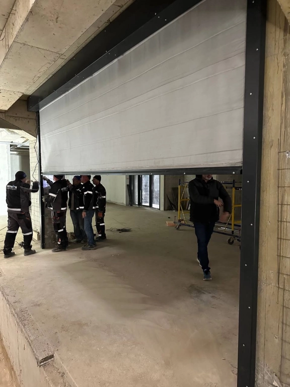 Cortine antifoc automate: tipuri, avantaje și utilizare